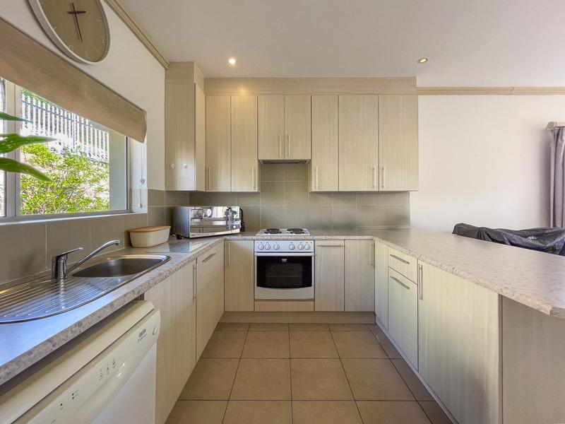 4 Bedroom Property for Sale in Hout Bay Western Cape